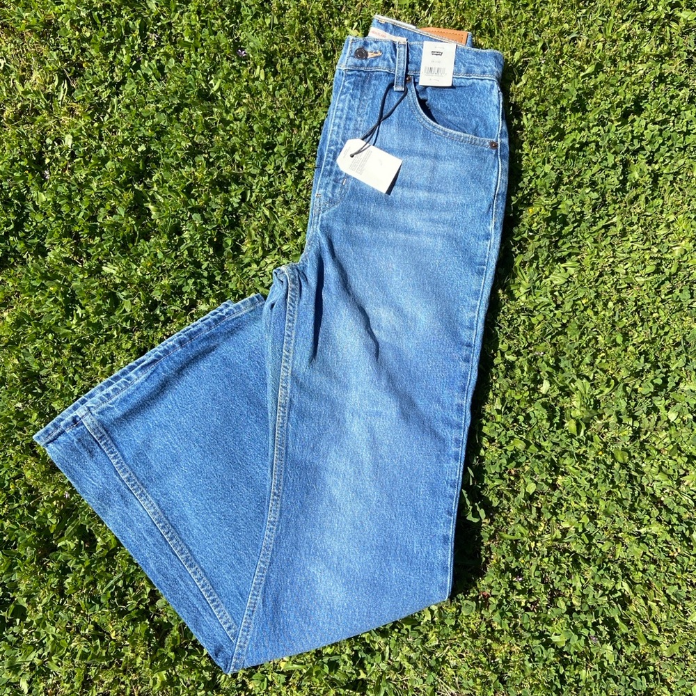 Levi's 70s High Flare Jeans
